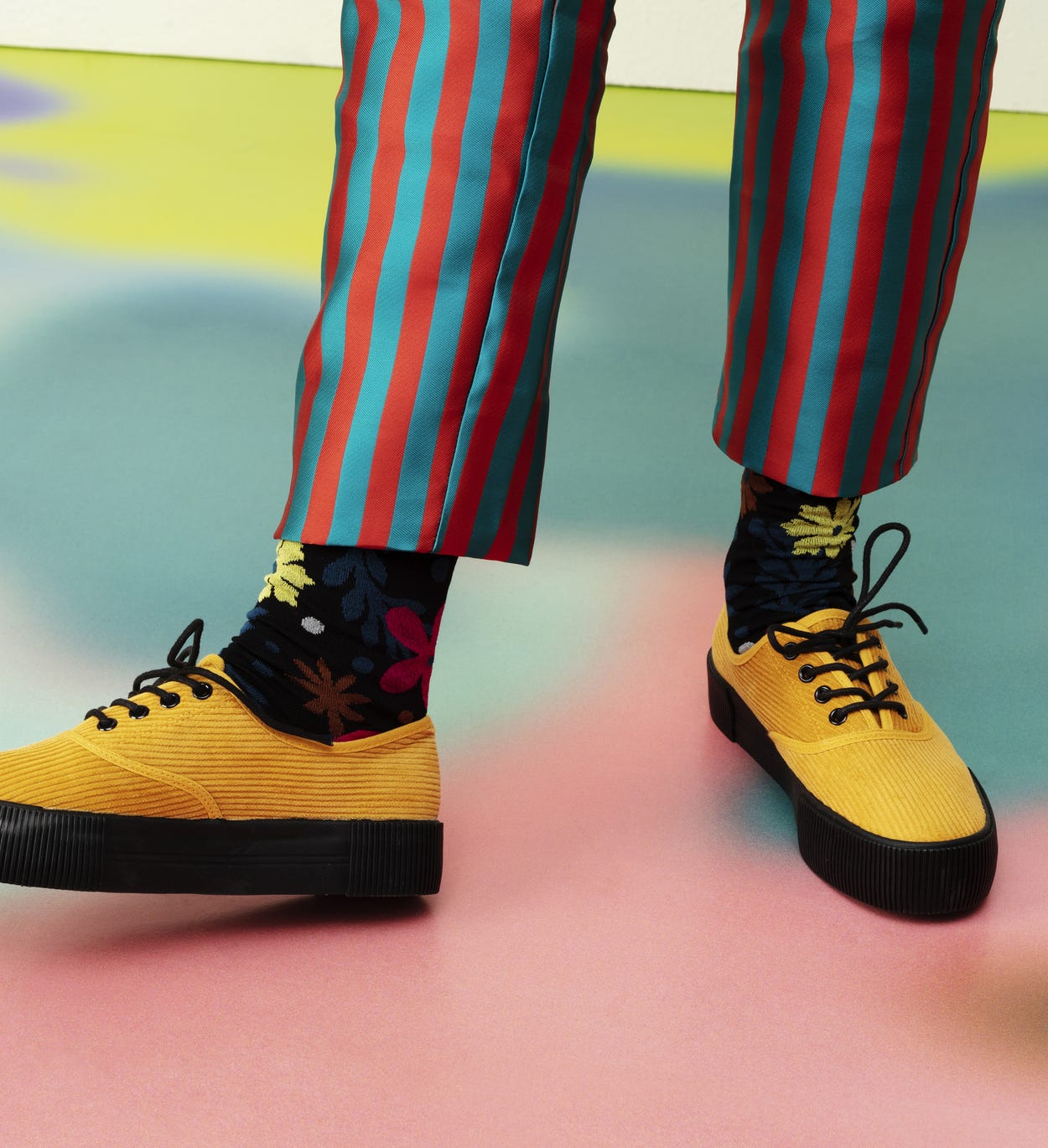 Schwarze mittelhohe Socken: Molly - Hysteria | Happy Socks