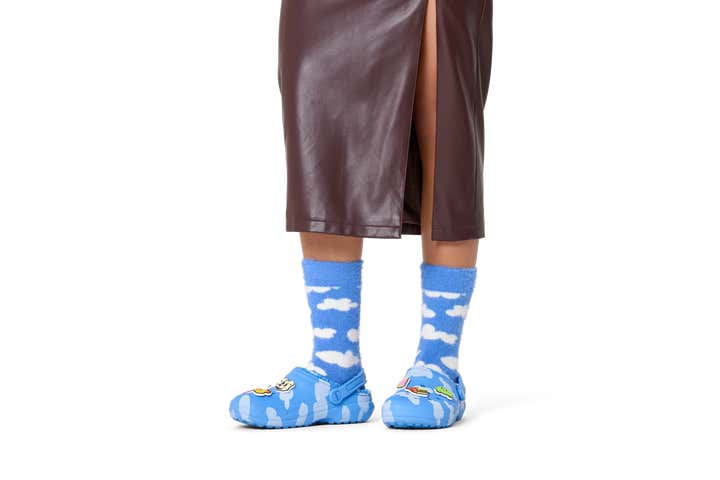 Blue Happy Socks Cloudy X Crocs Classic Lined Clog Happy Socks US blue-happy-socks-cloudy-x-crocs-classic-lined-clog-happy-socks-us