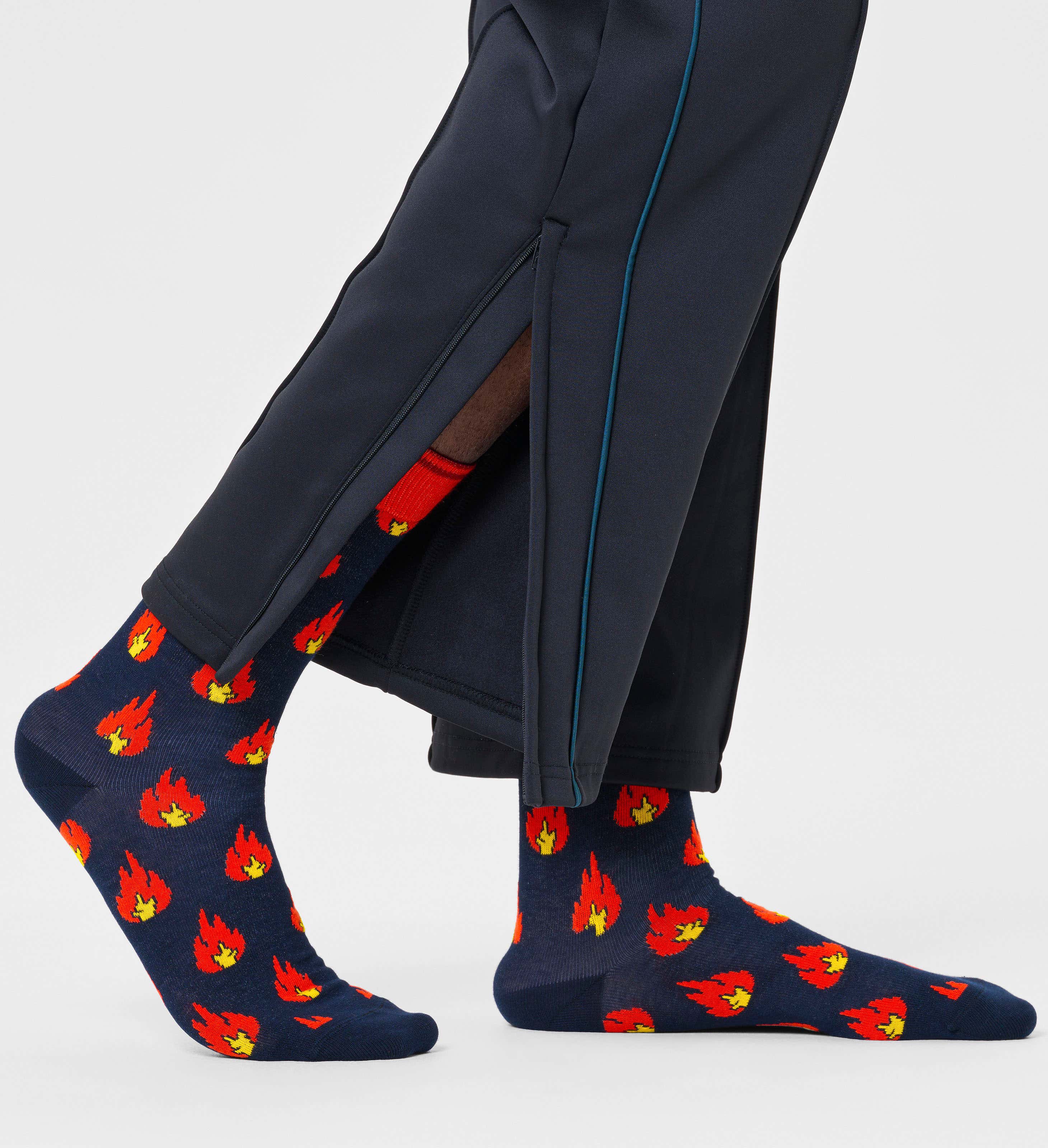 Navy Flames Crew Sock | Unique Fashion Socks For Men | Happy Socks US, image size:2920x3200